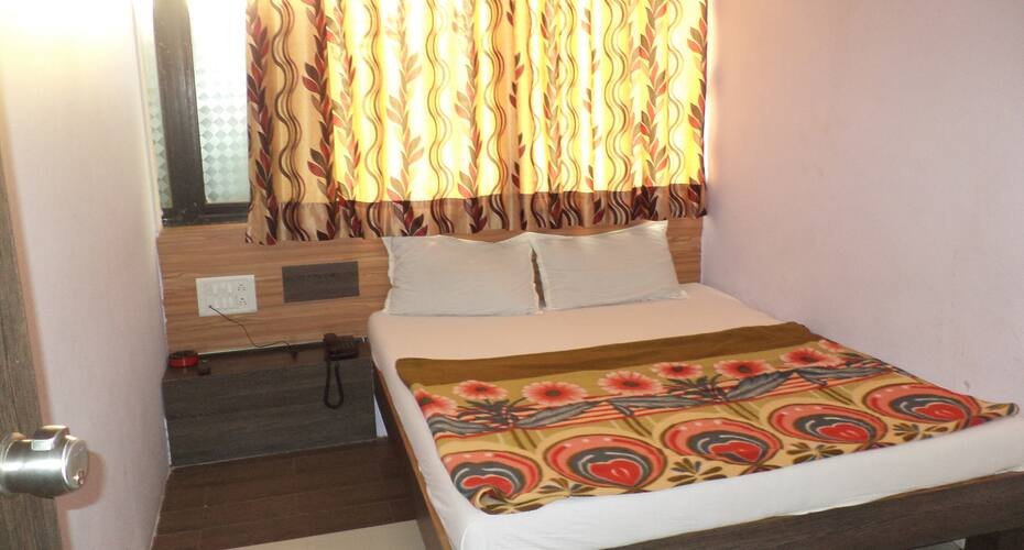 Hotel Bhagya, Ahmedabad 5